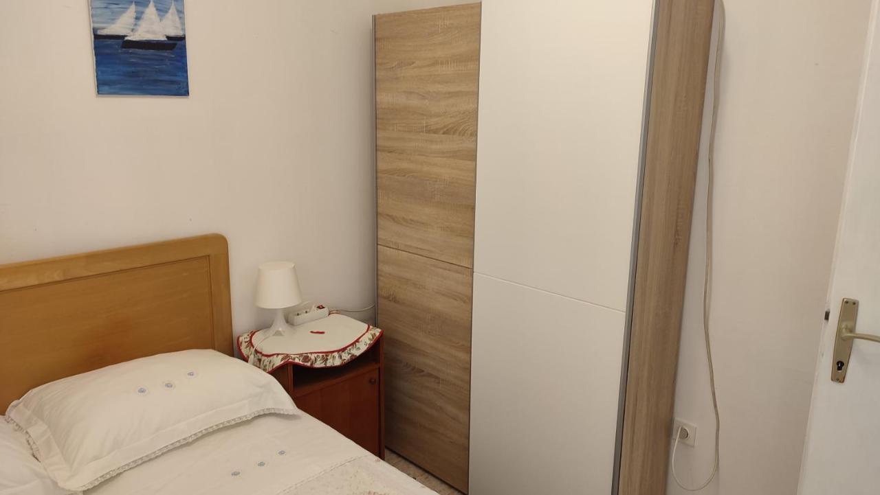 Apartmani Vinko Bol Exterior photo